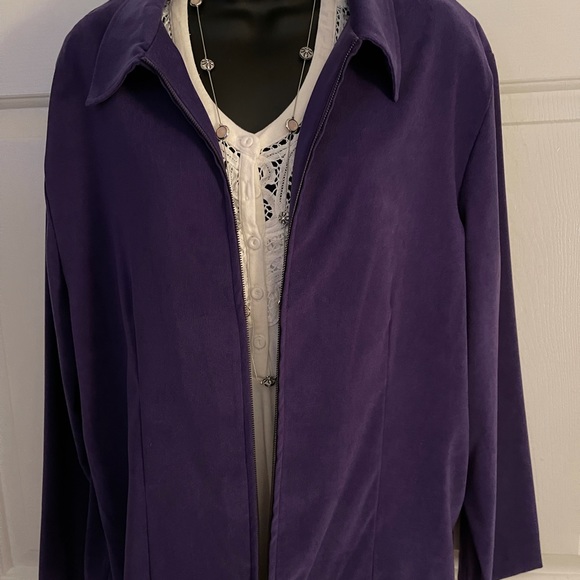 LIGHTWEIGHT SUEDE ZIPPERED JACKET - Picture 3 of 11